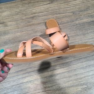 Universal Thread Good Co. Ladies sandals